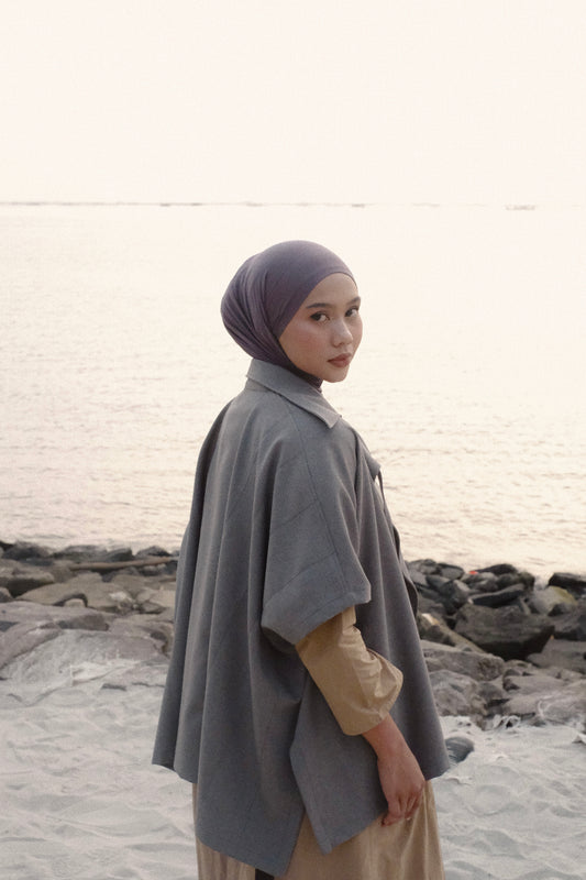 DAYCLOTH PORA OVERSIZED ASSYMETRIC VEST GREY