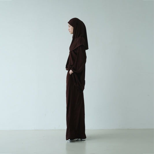 RASHAWL LOUNGE SET WITH BERGO