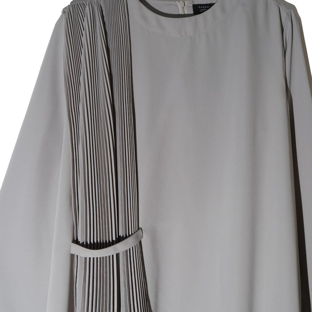 RASHAWL PRIMROSE ASSYMETRIC PLEATS BLOUSE