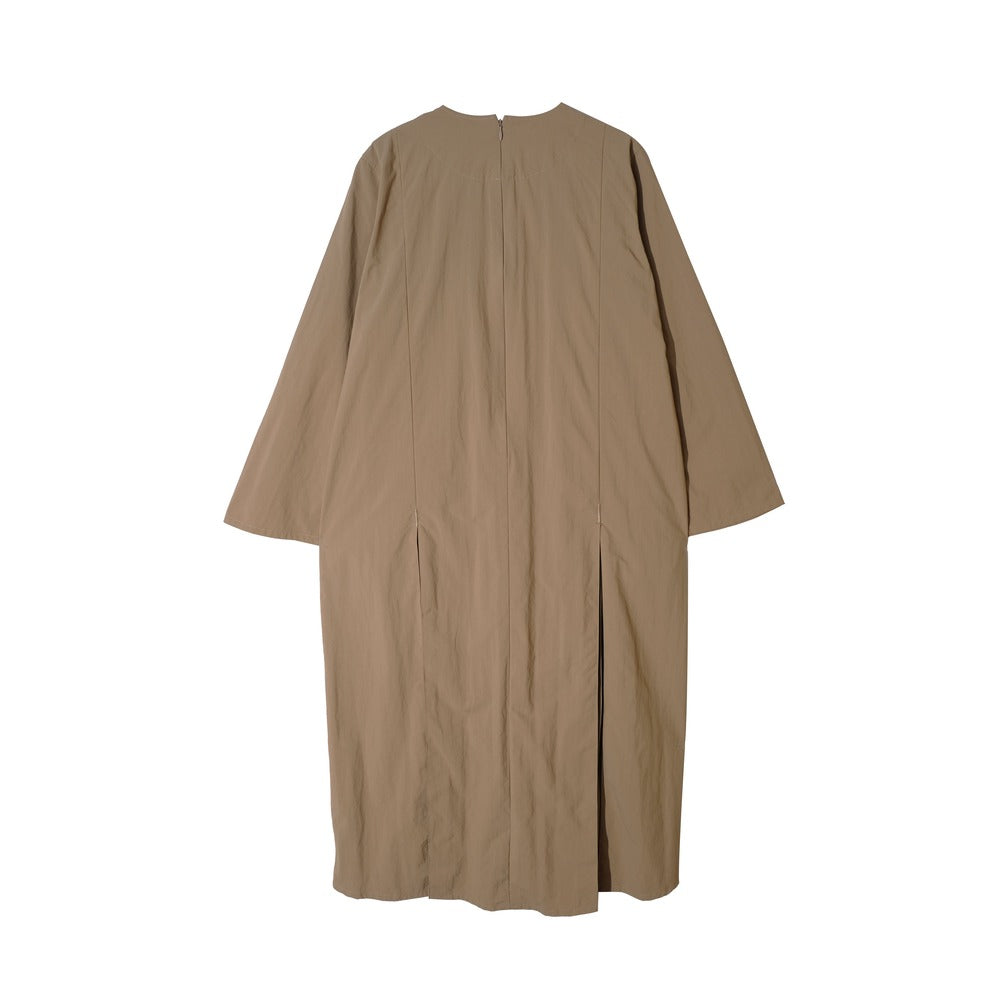 DAYCLOTH CORAL SLIT DRESS CAMEL