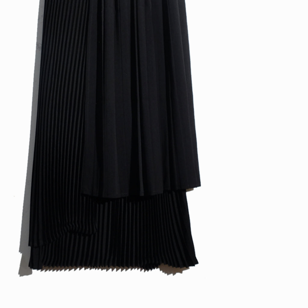 RASHAWL FREESIA LAYERED PLEATED SKIRT