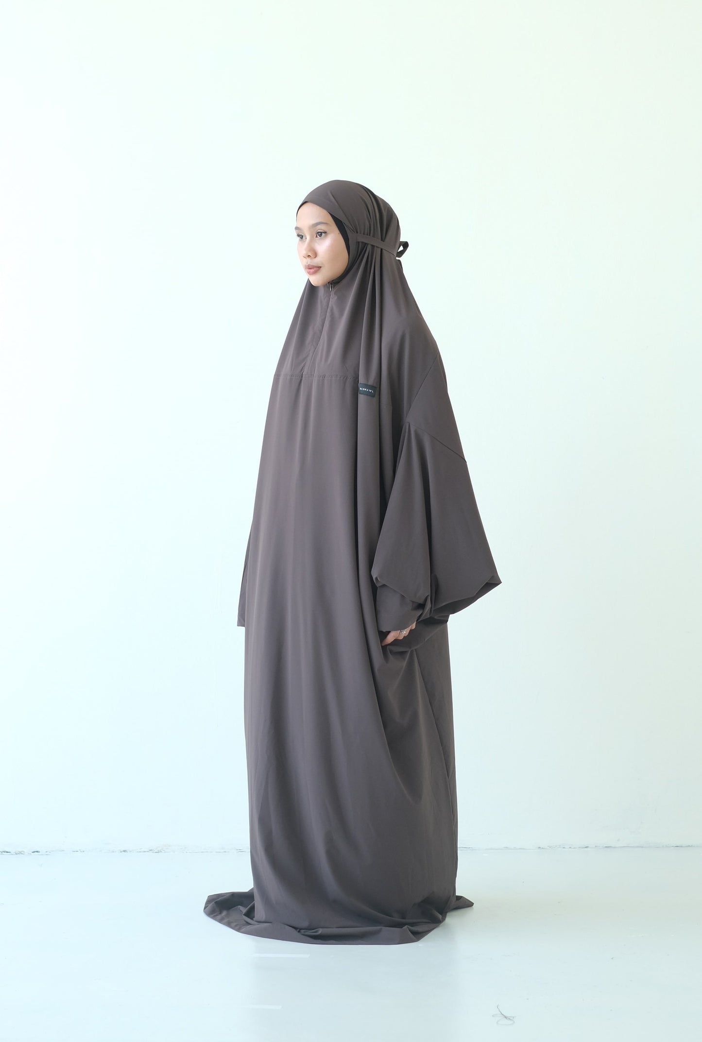 RASHAWL PRAYER DRESS WITH ZIPPER