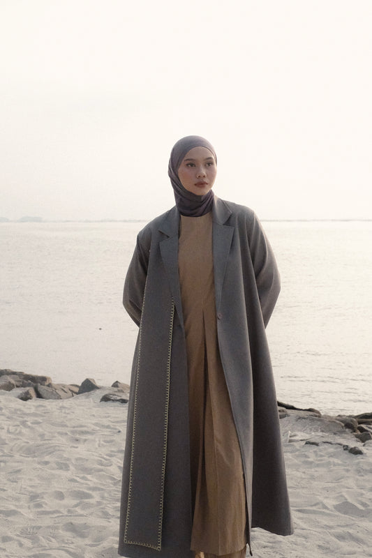 DAYCLOTH REEFS BLANKET STITCH COAT GREY