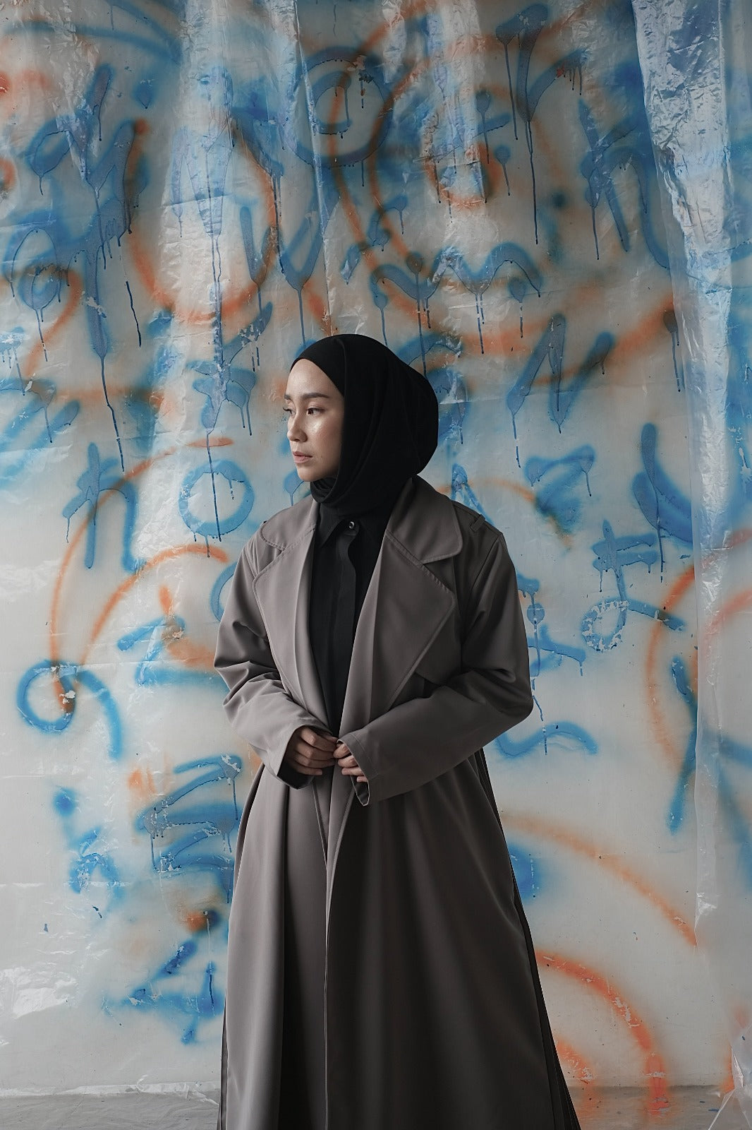 RASHAWL MATSUURA TRENCH COAT BACK PLEATS