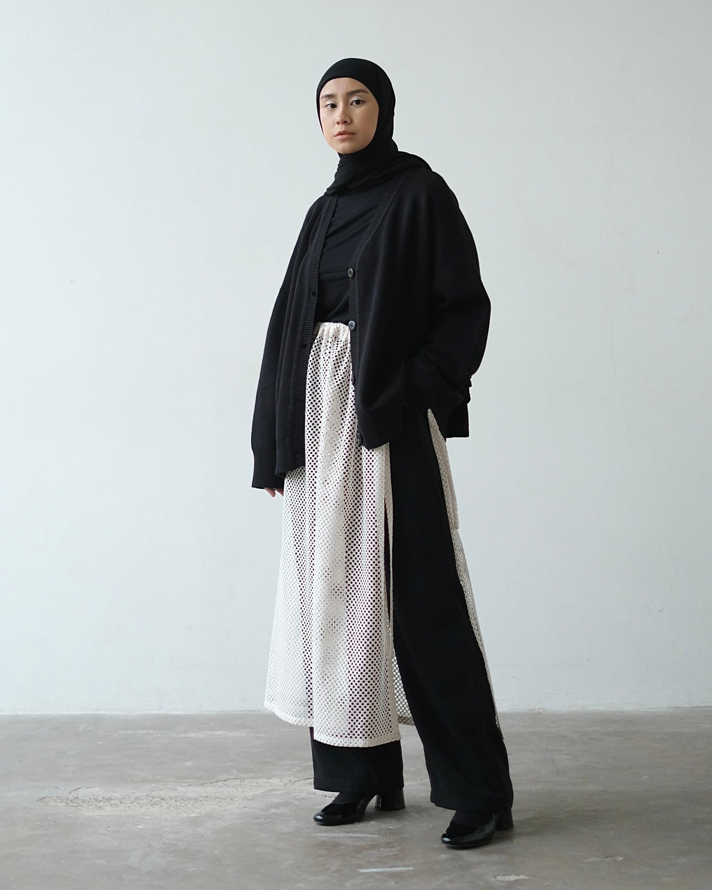 RASHAWL GLAURA PANTS BLACK