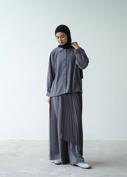 RASHAWL AJISAI LAYERED PLEATS PANTS