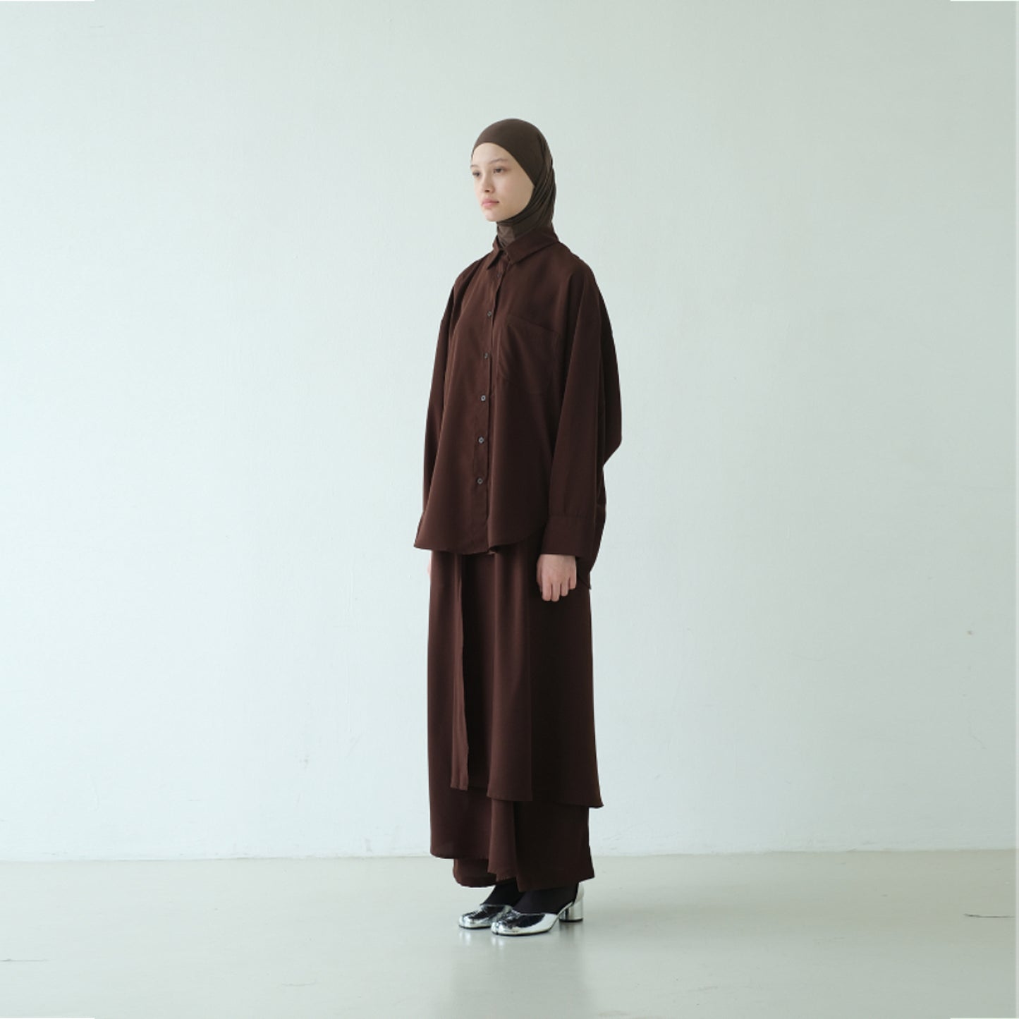 RASHAWL KUJODORI BASIC SHIRT