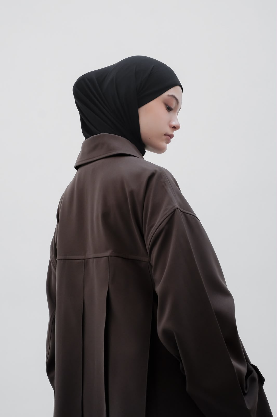 RASHAWL SHINTENCHI STRUCTURED BACK PELATED  LONG COAT
