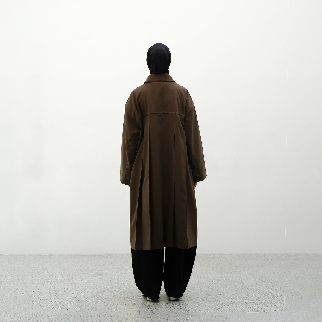 RASHAWL SHINTENCHI STRUCTURED BACK PELATED  LONG COAT