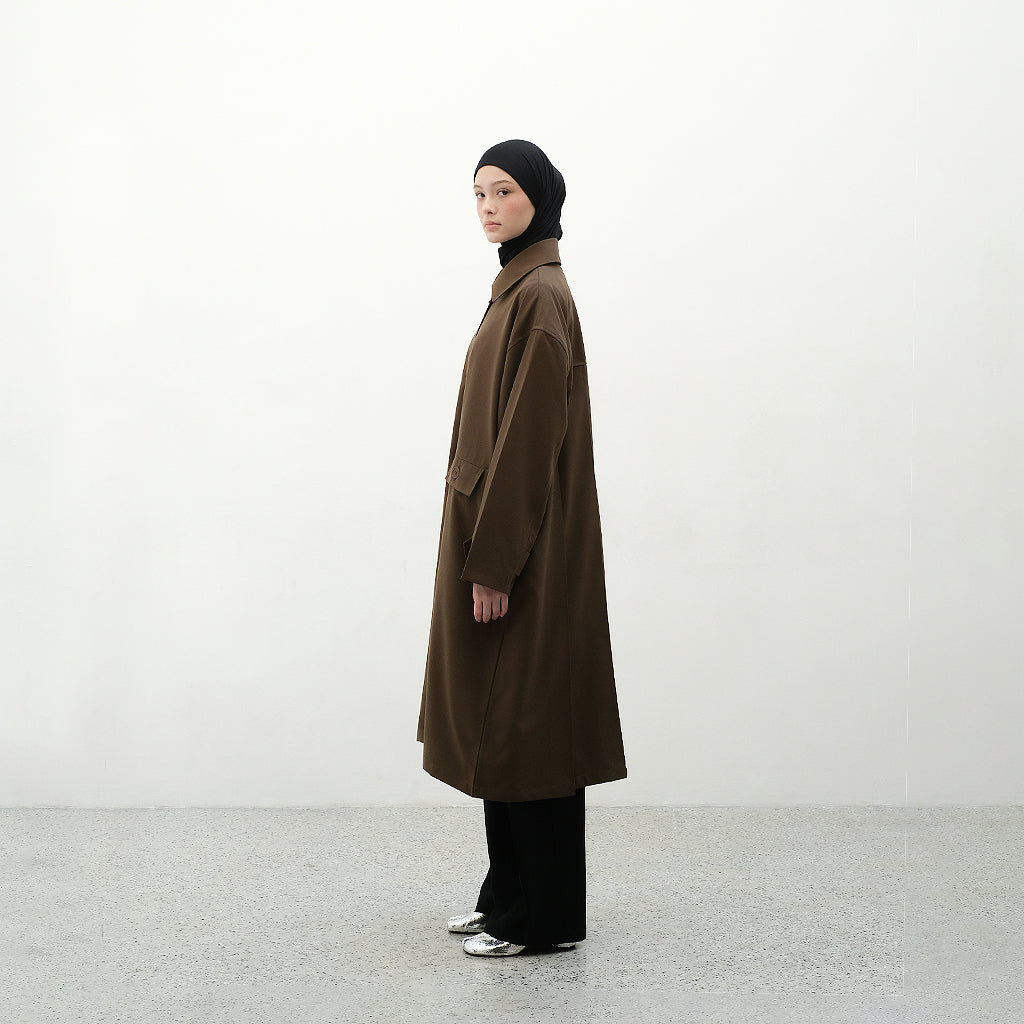 RASHAWL SHINTENCHI STRUCTURED BACK PELATED  LONG COAT