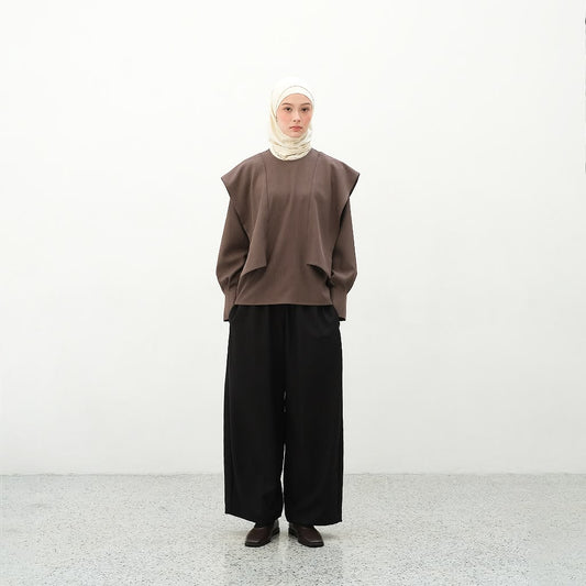 RASHAWL BANSHOJI LAYERED SHOULDER BLOUSE