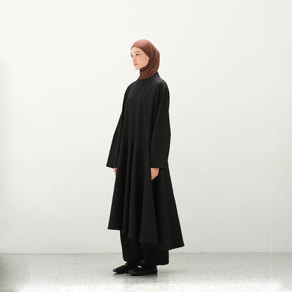 RASHAWL TERABE ASSYMETRIC BARREL SLEEVE DRESS