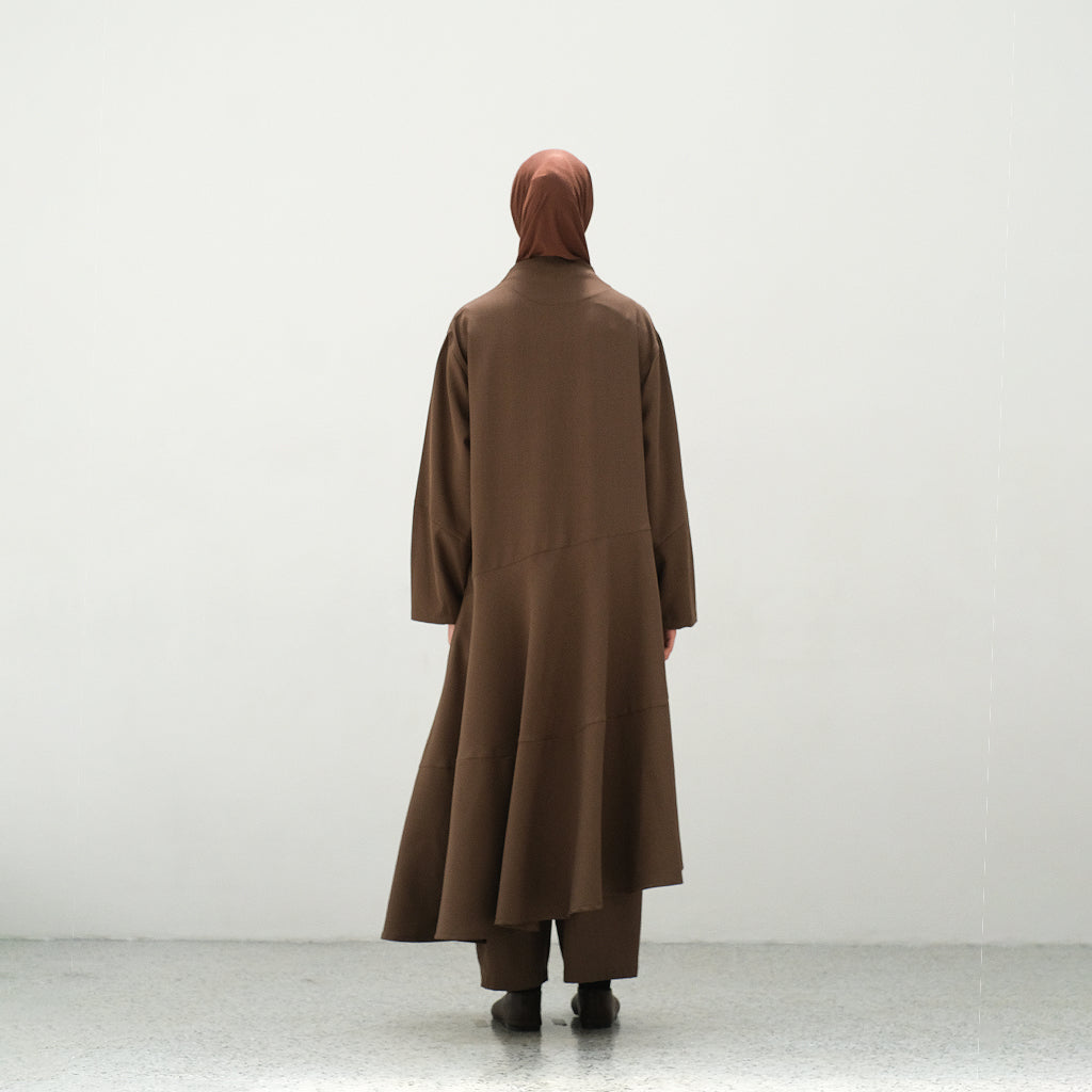 RASHAWL TERABE ASSYMETRIC BARREL SLEEVE DRESS