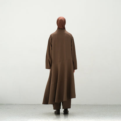 RASHAWL TERABE ASSYMETRIC BARREL SLEEVE DRESS