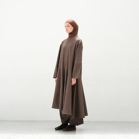 RASHAWL TERABE ASSYMETRIC BARREL SLEEVE DRESS