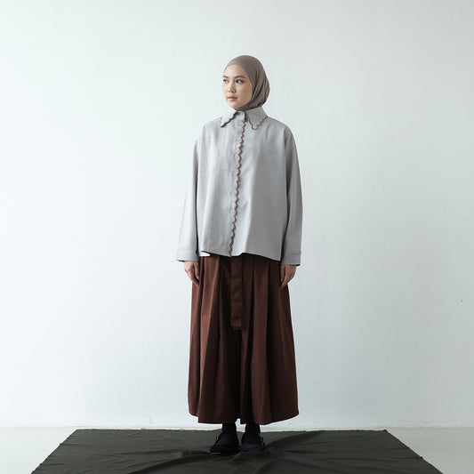 DAYCLOTH SKY SCALLOP SHIRT