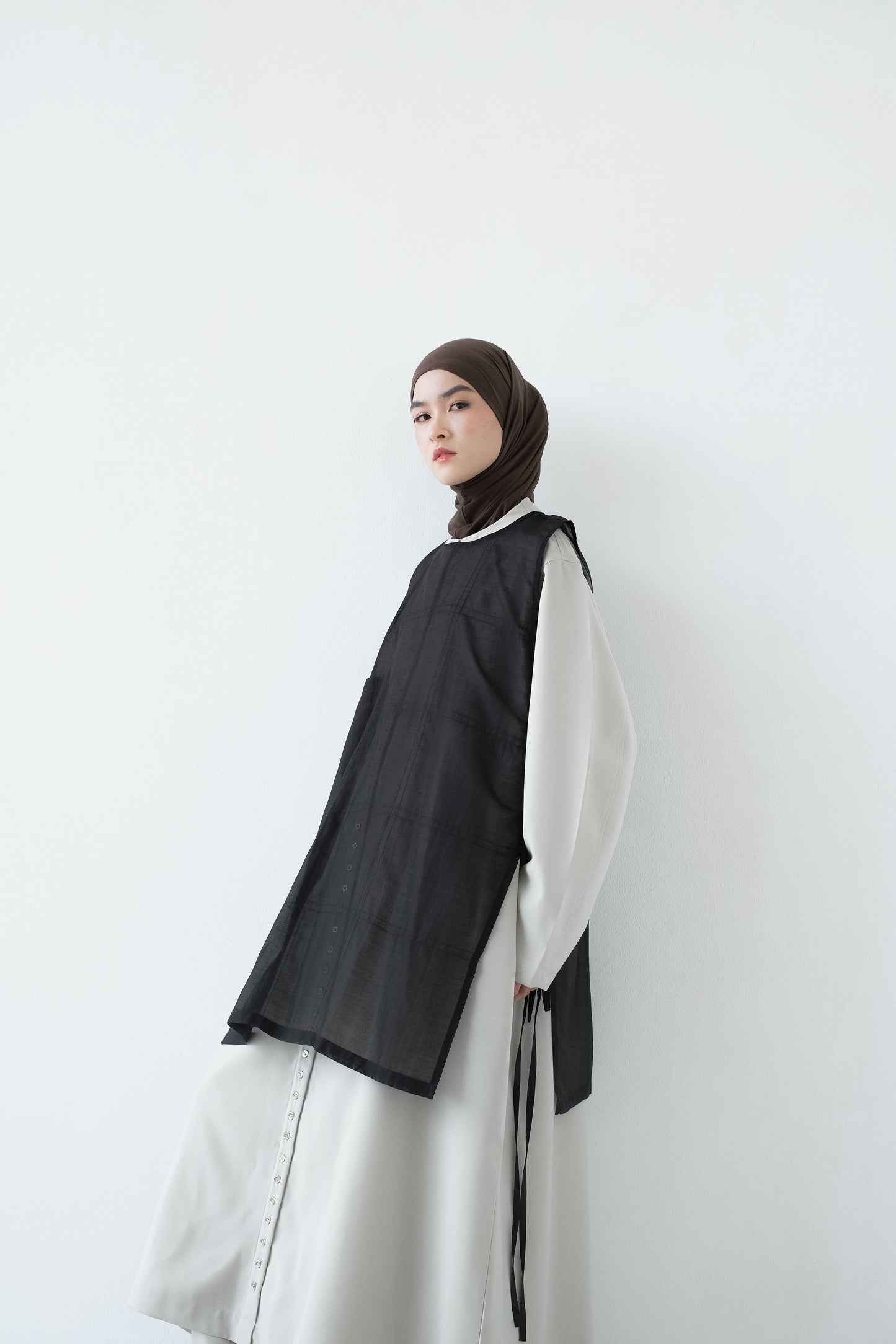 PRE ORDER RASHAWL MEDINA SHEER LAYERED VEST