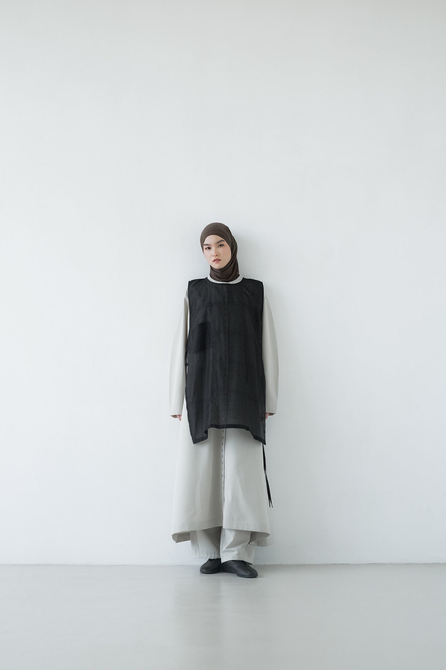 PRE ORDER RASHAWL MEDINA SHEER LAYERED VEST