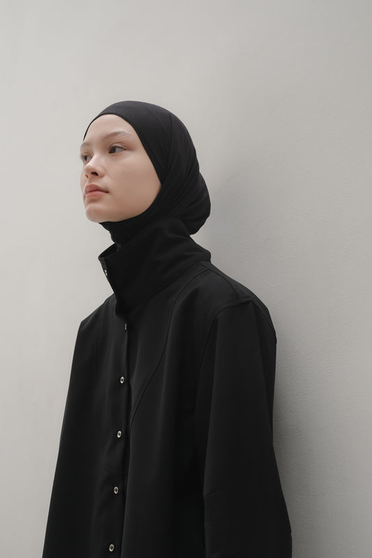 RASHAWL NOIR HIGH NECK STRUCTURED SHIRT
