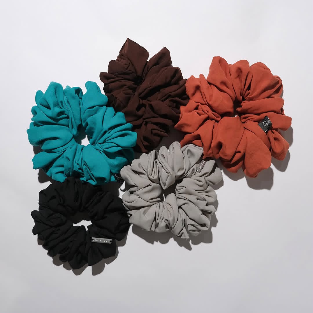 FREE GIFT RASHAWL SCRUNCHIE