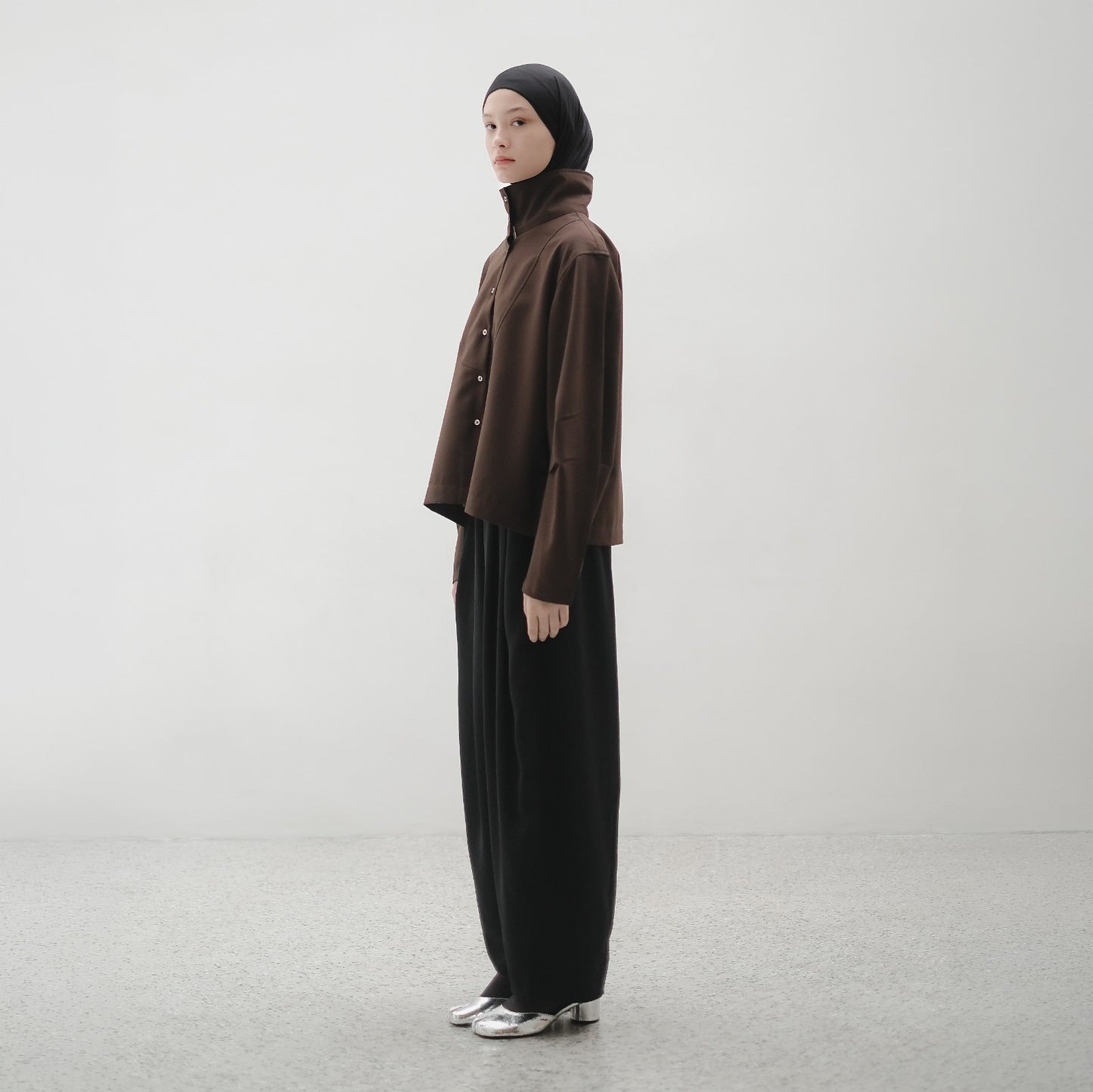 PRE ORDER RASHAWL NOIR TAPERED RELAX PANTS