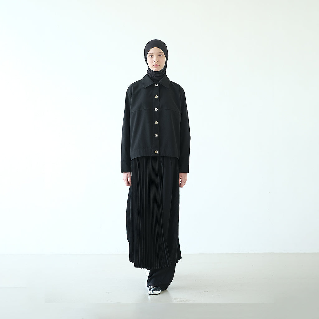 RASHAWL BUNDLING 3 (SHINMACHI PLEATED BARREL PANTS BLACK DAN DIANTHA VEST BLACK)