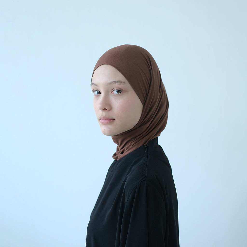 RASHAWL BUNDLING 1 ( PARACHUTE PARKA DAN EASSI INSTANT HIJAB COCONUT)