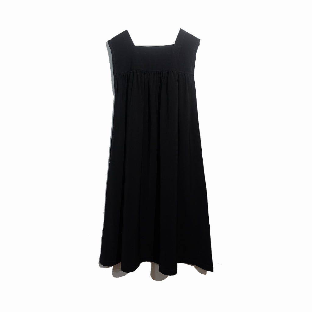 RASHAWL BADEN APRON DRESS BLACK