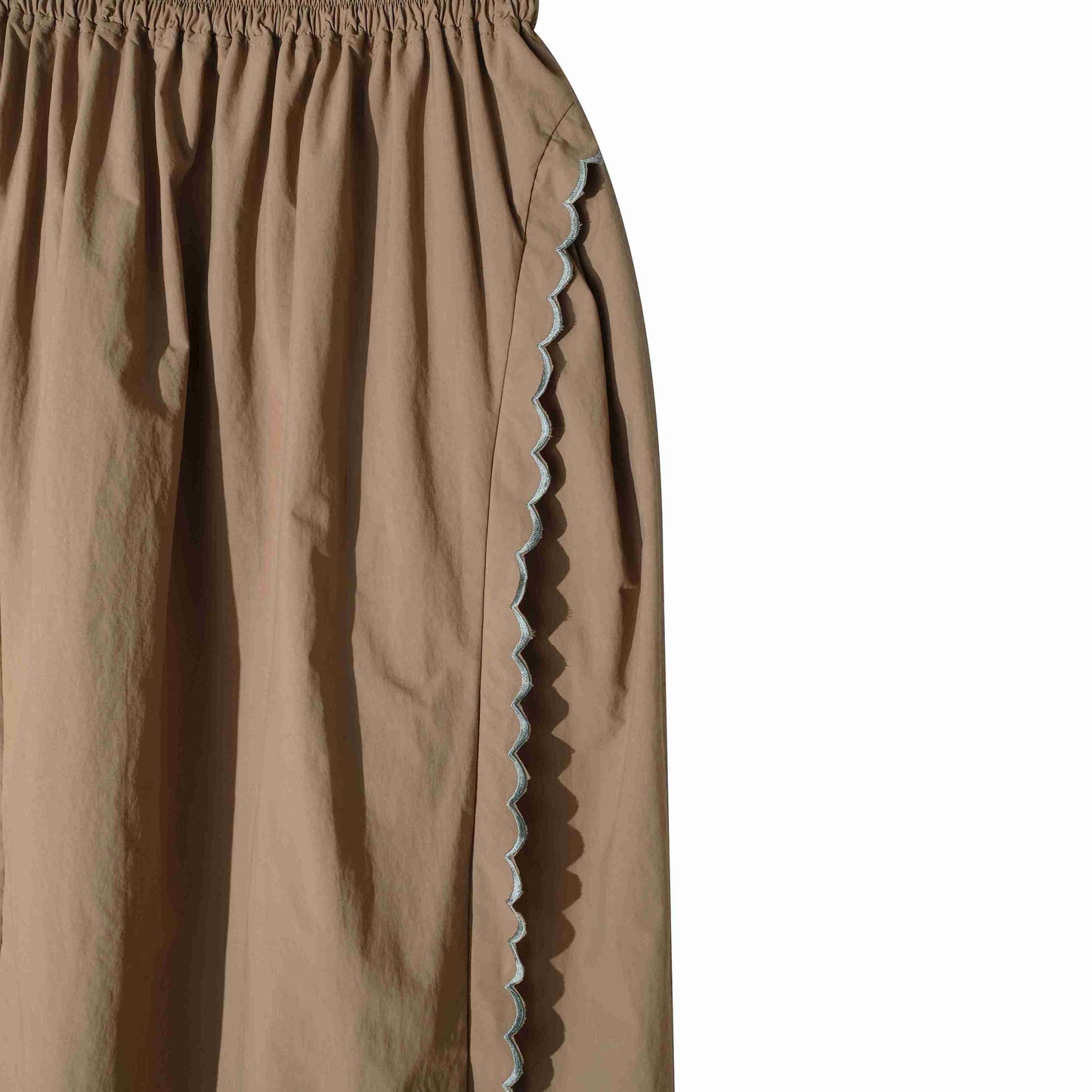 DAYCLOTH SKY SCALLOP SKIRT